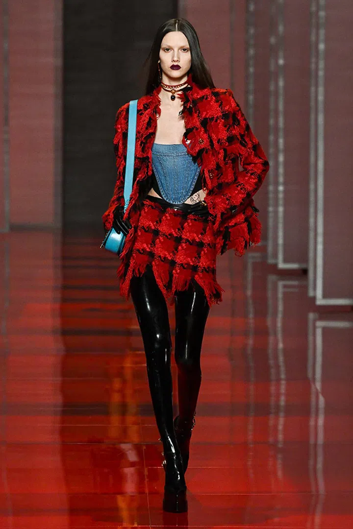 Versace_Women FW22_Look 29