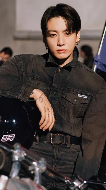 Jung Kook for Calvin Klein联名系列