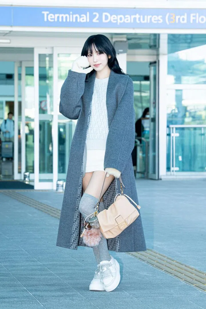 Mina（图 Fendi）