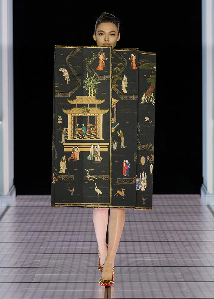 MOSCHINO A.W 22 (28)