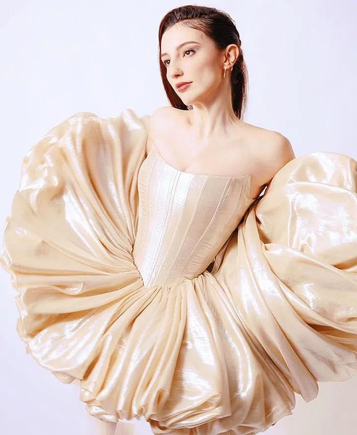 MarcoMChan gown