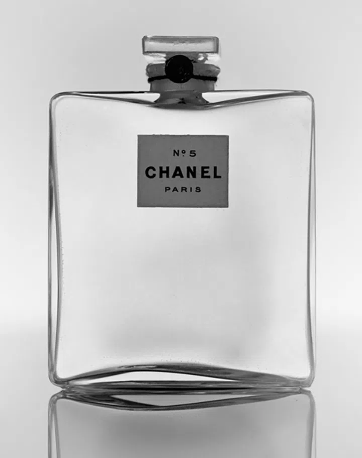 于1921年登场的N°5香氛（图 Chanel提供）