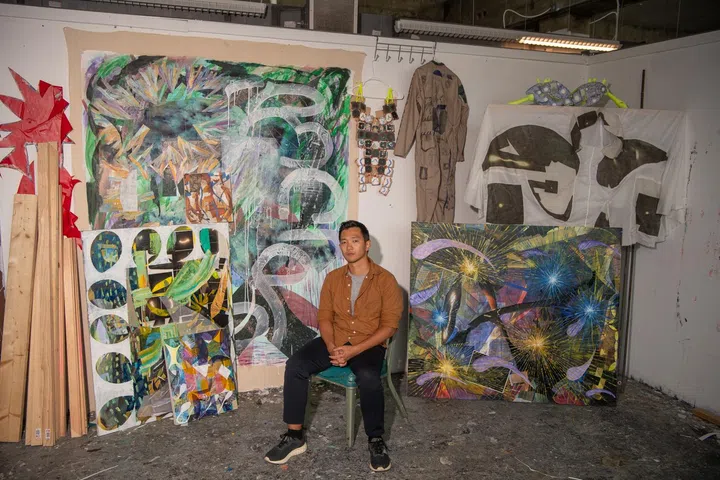 其作品既是产物，也是自我的片段——Ivan David Ng将个人经验嵌入画面，让观看成为一种思考与对抗的过程