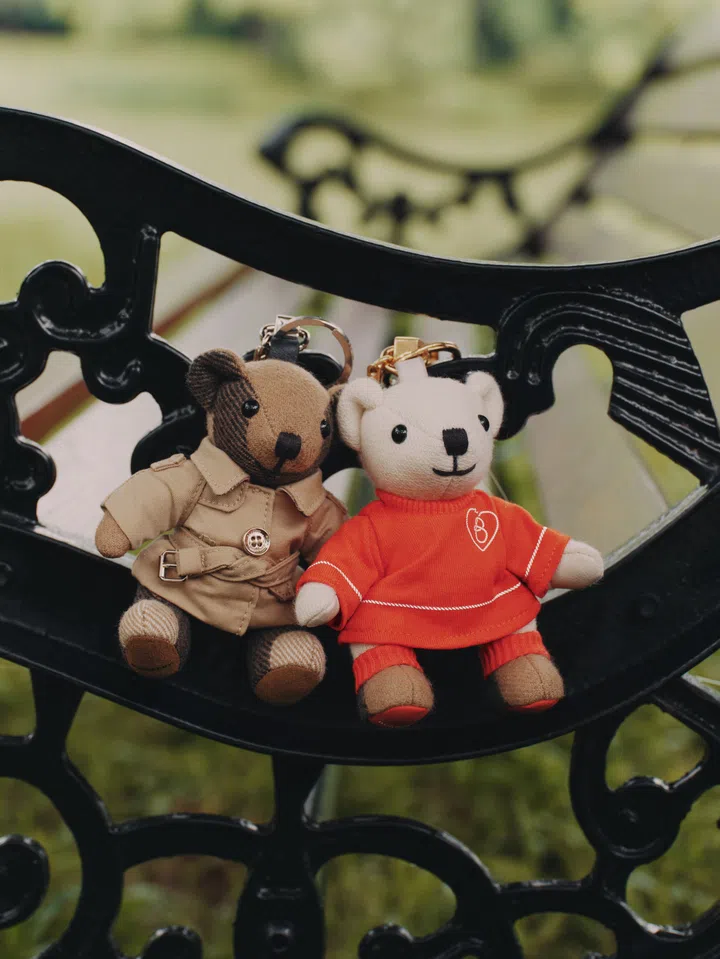 Burberry Thomas Bear挂饰