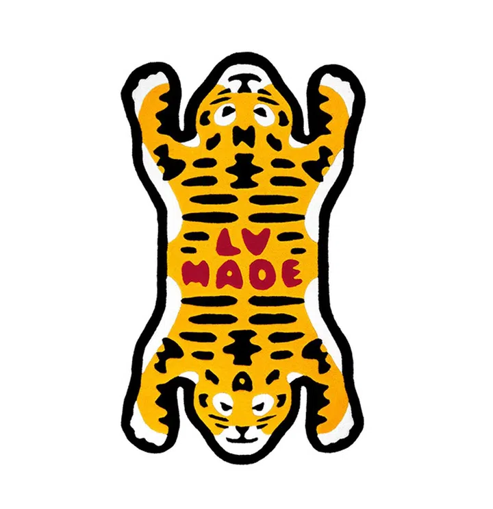 LV MADE Tiger Carpet毛毯 $7,250