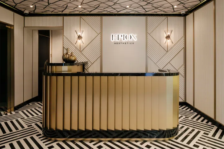 新加坡脸部、头部、美甲及各类美容护理