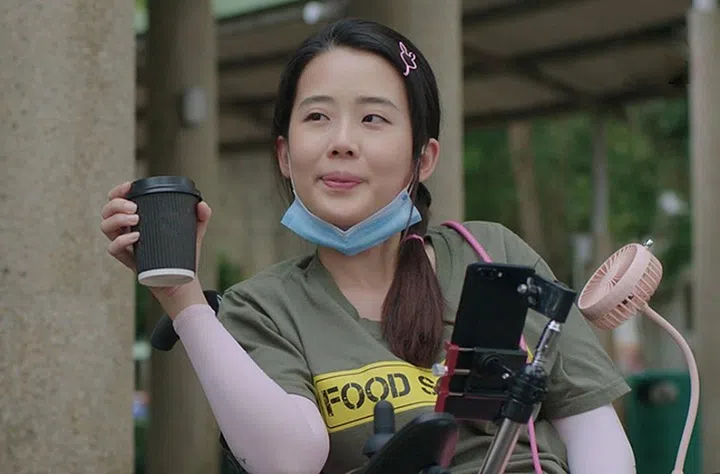 送餐英雄 黄美珍 Jernelle 胡煜诗 饰