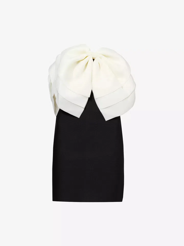 AMY LYNN Oscar Bow-Embellishment Knitted Mini Dress 年末派对穿搭指南: 从圣诞到跨年都惊艳全场,派对穿搭推荐，连身裙推荐，派对闪亮连身裙 