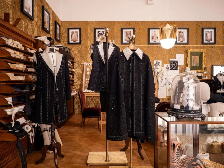 La Sartoria男装展厅