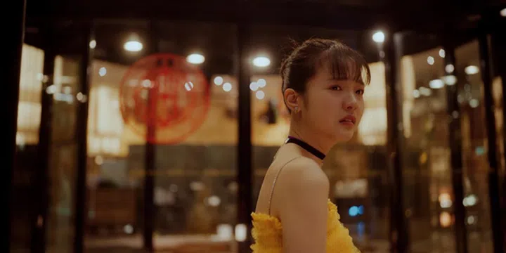 林廷憶演活了“史艾玛”的角色，让不少观众难分真假，连资深演员都为她护航，称赞她把角色演活。（图：Netflix提供）