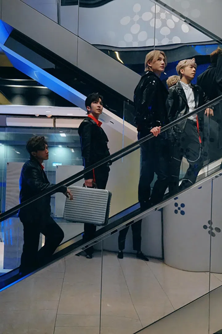 HONG KONG mirror 男团