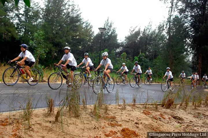 Cyclists trying out the new Eastern Coastal Park Connector on 7 Decemvber 2007, which forms part of the 42km loop that links six parks. The connector is the final puzzle piece in a $22 million trail network that took a decade to complete.