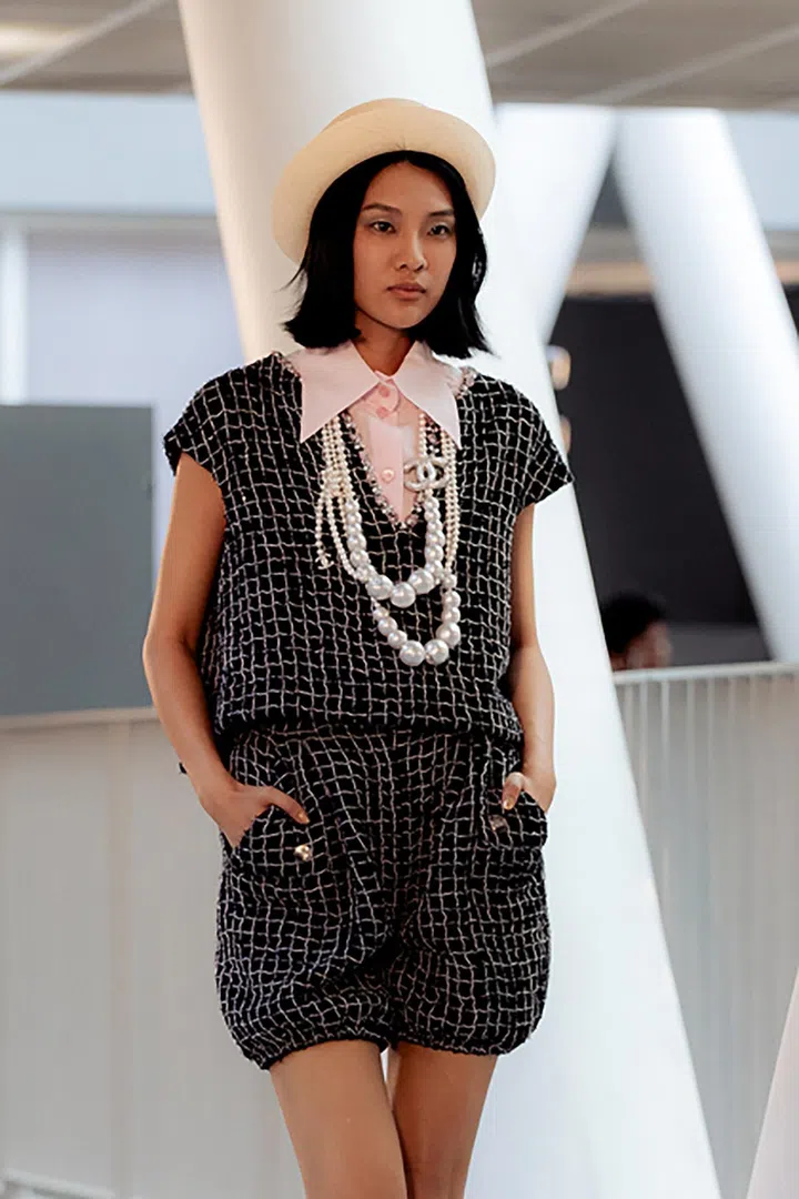 香奈儿香港早春度假时装秀
