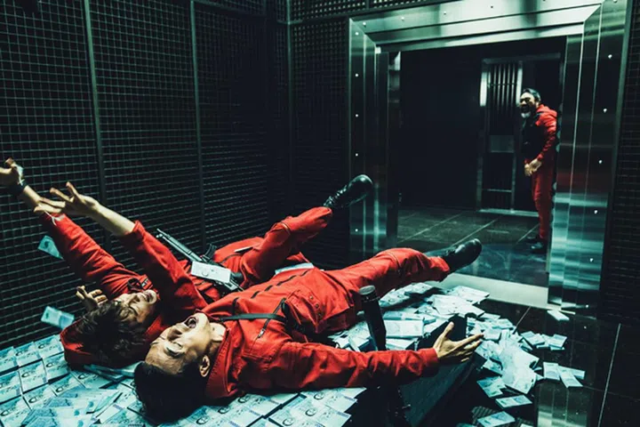 Money Heist korea 韩版 纸房子