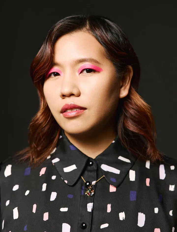 Kate Spade New York 连身裙 $500，项链 $180（图：《女友》拍摄）