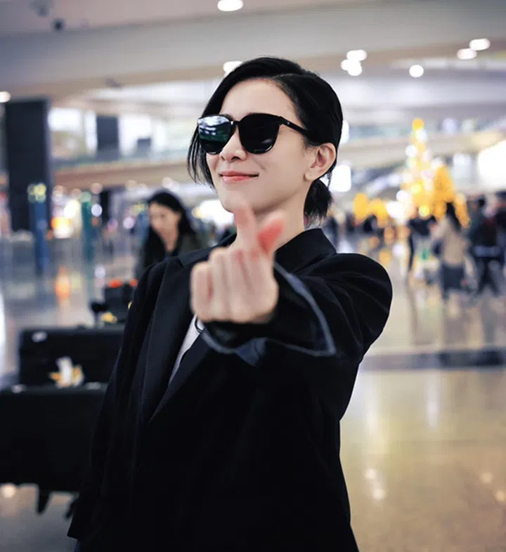 Charmaine Sheh 佘诗曼