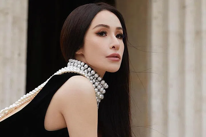 Elva Hsiao 萧亚轩
