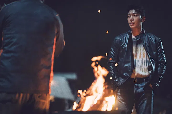 Bad and Crazy wi ha jun 邪恶与疯狂 魏河俊
