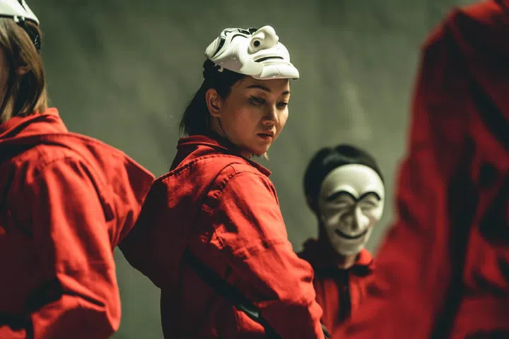 Money Heist korea 韩版 纸房子