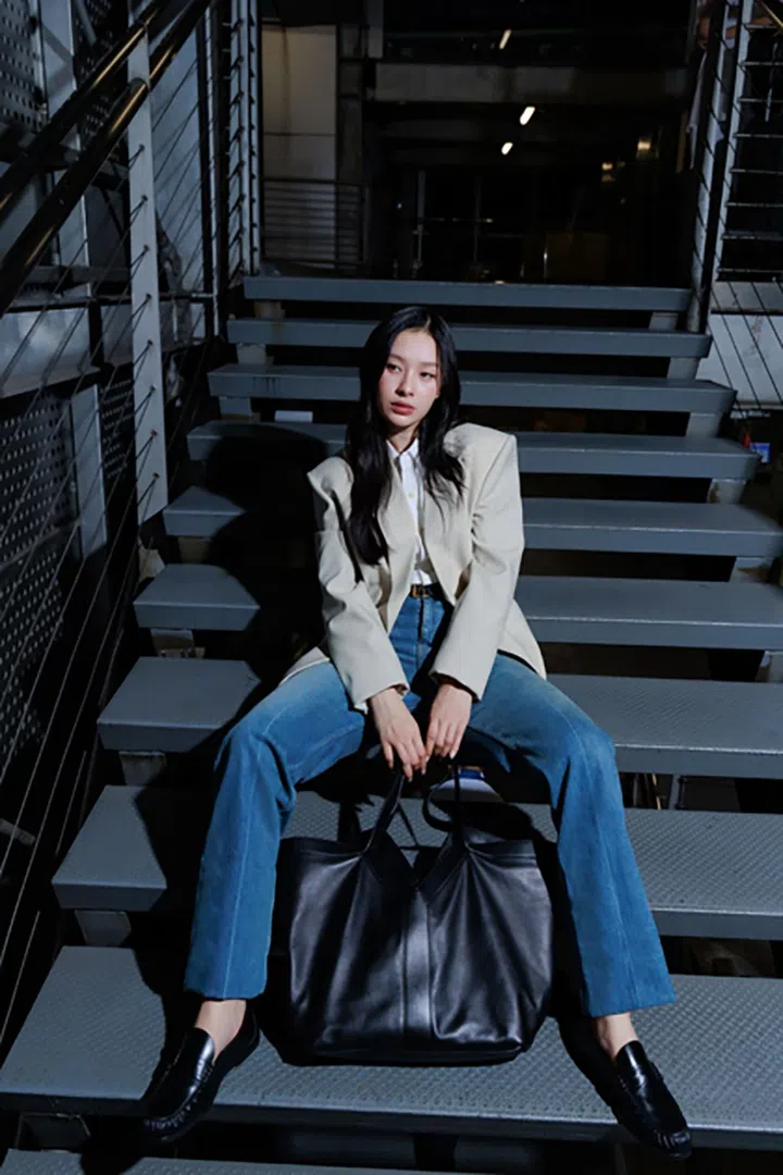 Milk（图 Saint Laurent）