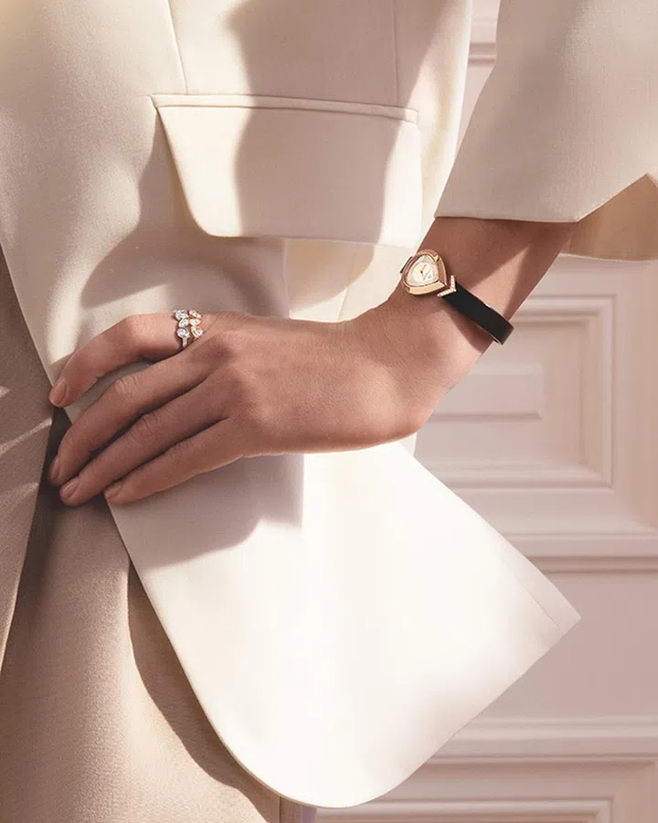 图 CHAUMET