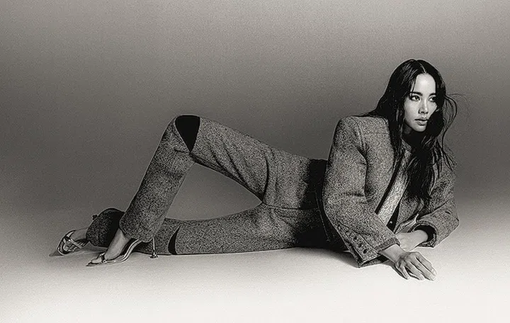 URASSAYA SPERBUND (YAYA) 泰国女星