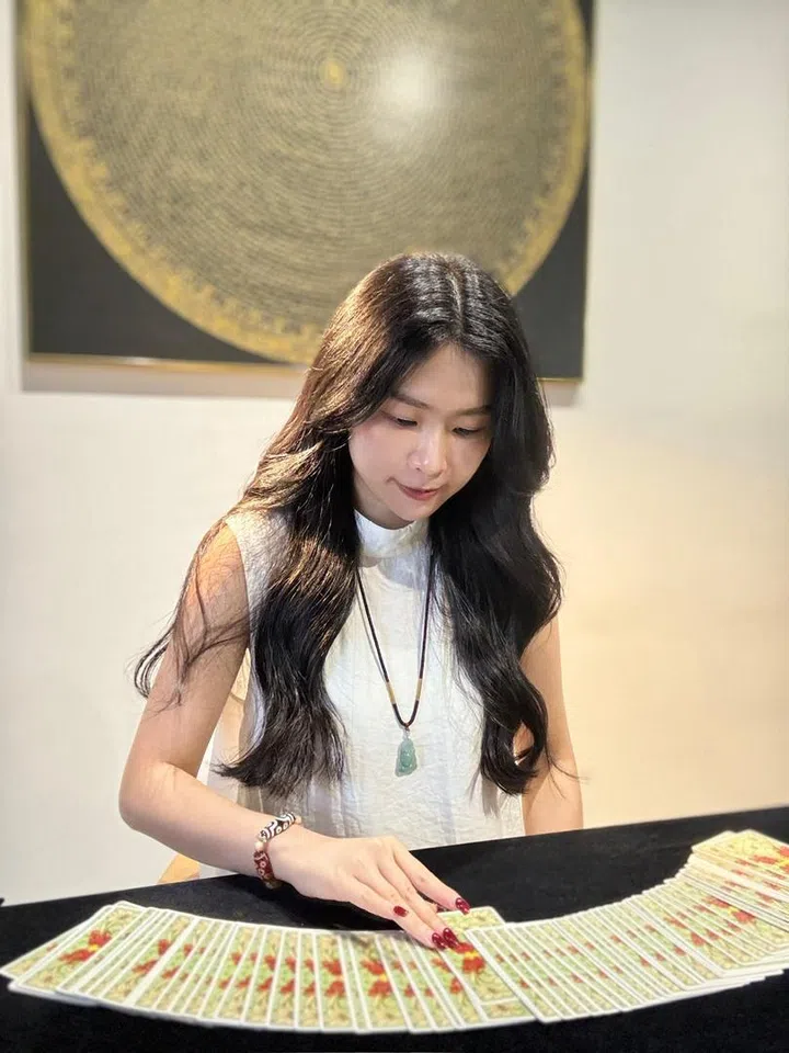 农历新年开运妆容五步骤