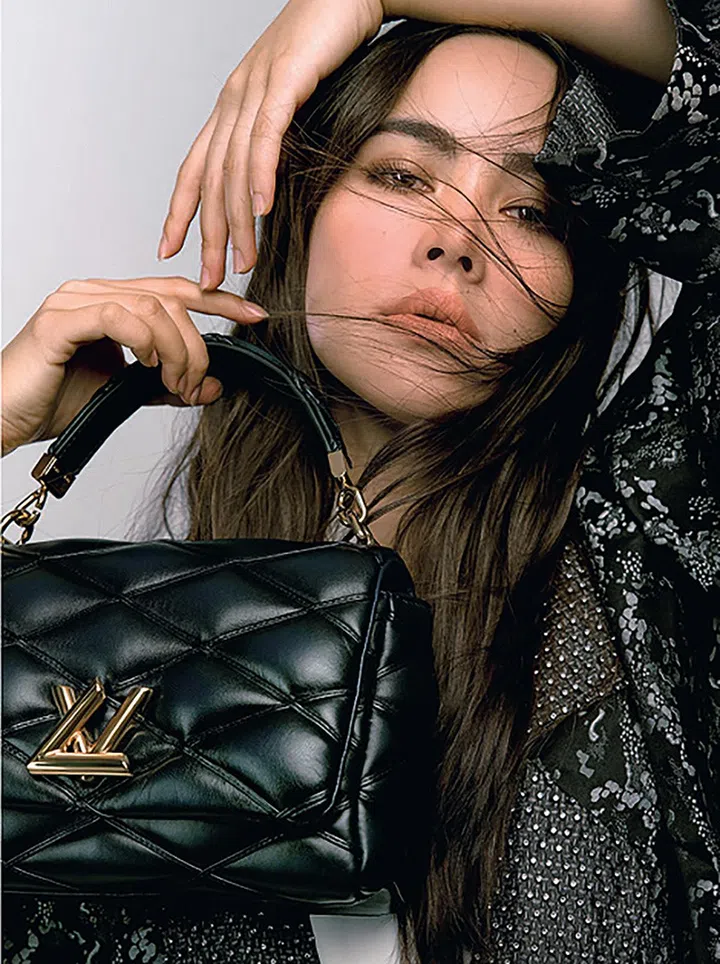 URASSAYA SPERBUND (YAYA) 泰国女星