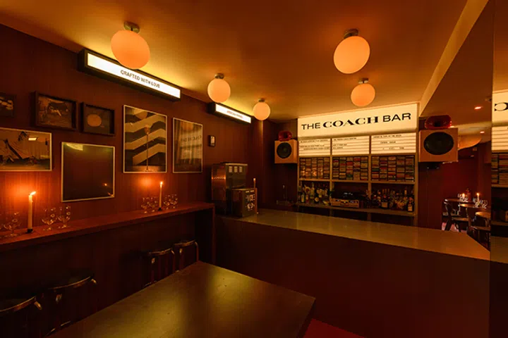 The Coach Bar 本地酒吧推荐
