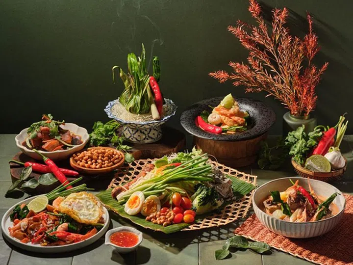 LUCE泰式自助餐 国际妇女节