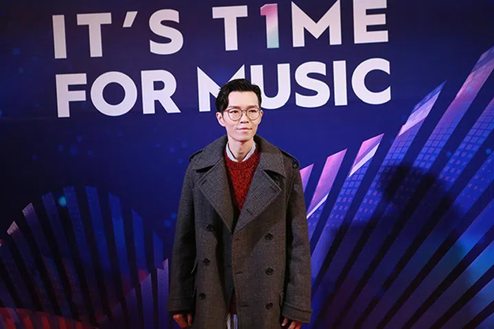 MACAO, CHINA - DECEMBER 08: Singer Khalil Fong arrives at the red carpet of Tencent Music Entertainment Awards on December 8, 2019 in Macao, China. (Photo by VCG/VCG via Getty Images)