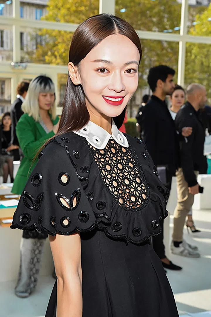 PARIS, FRANCE - SEPTEMBER 30:  Wu Jinyan attends the Valentino show as part of the Paris Fashion Week Womenswear Spring/Summer 2019 on September 30, 2018 in Paris, France.  (Photo by Pascal Le Segretain/Getty Images)
