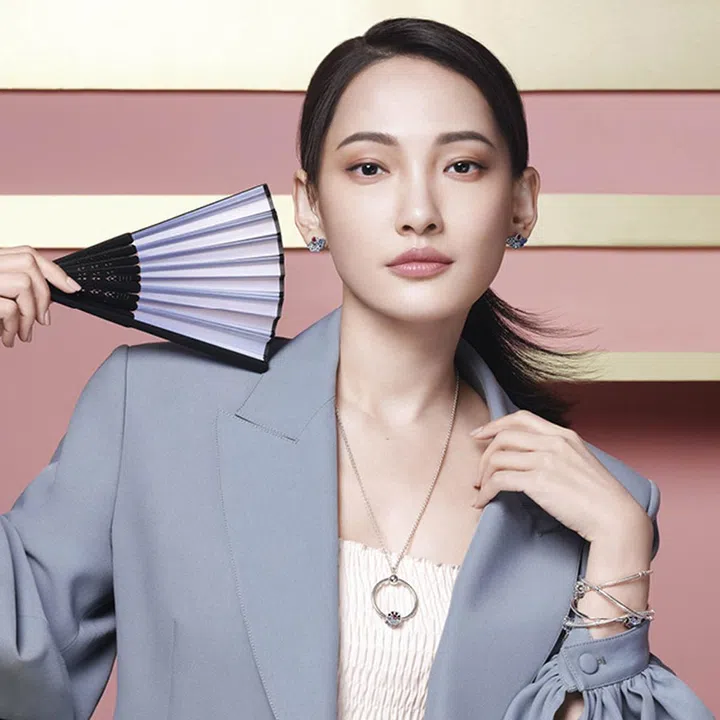 林映唯演绎PANDORA Love Fan系列