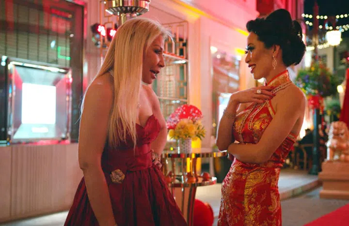 (L-R) Anna Shay and Christine Chiu in episode 1 “Necklacegate 90210” of Bling Empire: Season 1. c. Courtesy of Netflix © 2021