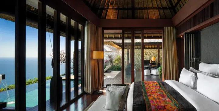 Bulgari Resort Bali的Ocean Cliff Villa