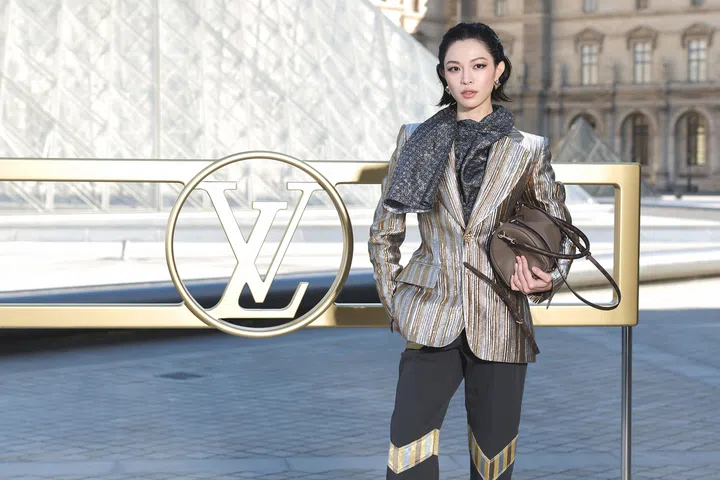钟楚曦（Elaine Zhong）出席Louis Vuitton 2026春夏女装秀
