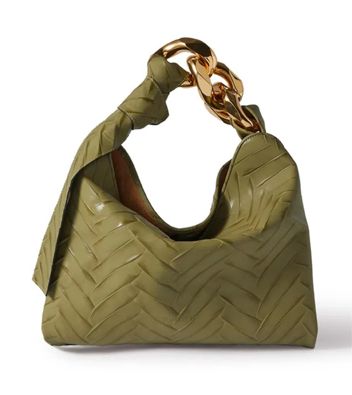 LOOK 16: SMALL CHAIN HOBO