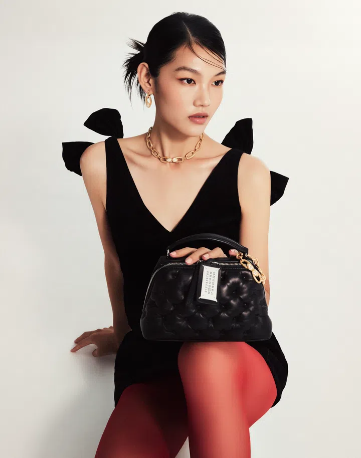 日常首饰创意穿搭 解锁珠宝多种佩戴方法