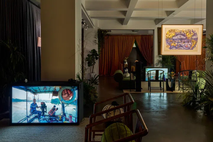 于2024年在上海首办的沉浸式艺术展《Wan Hai Hotel》,将在The Warehouse Hotel里展开