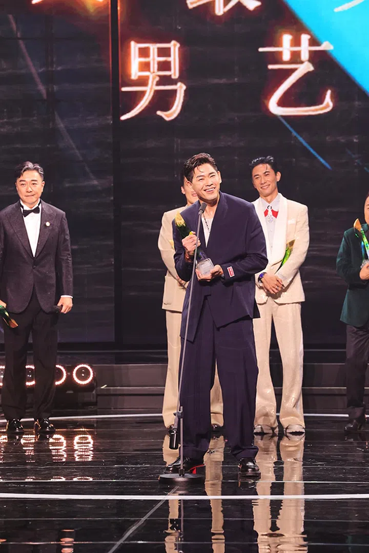 十大最受欢迎男艺人+2026超级红星——陈罗密欧