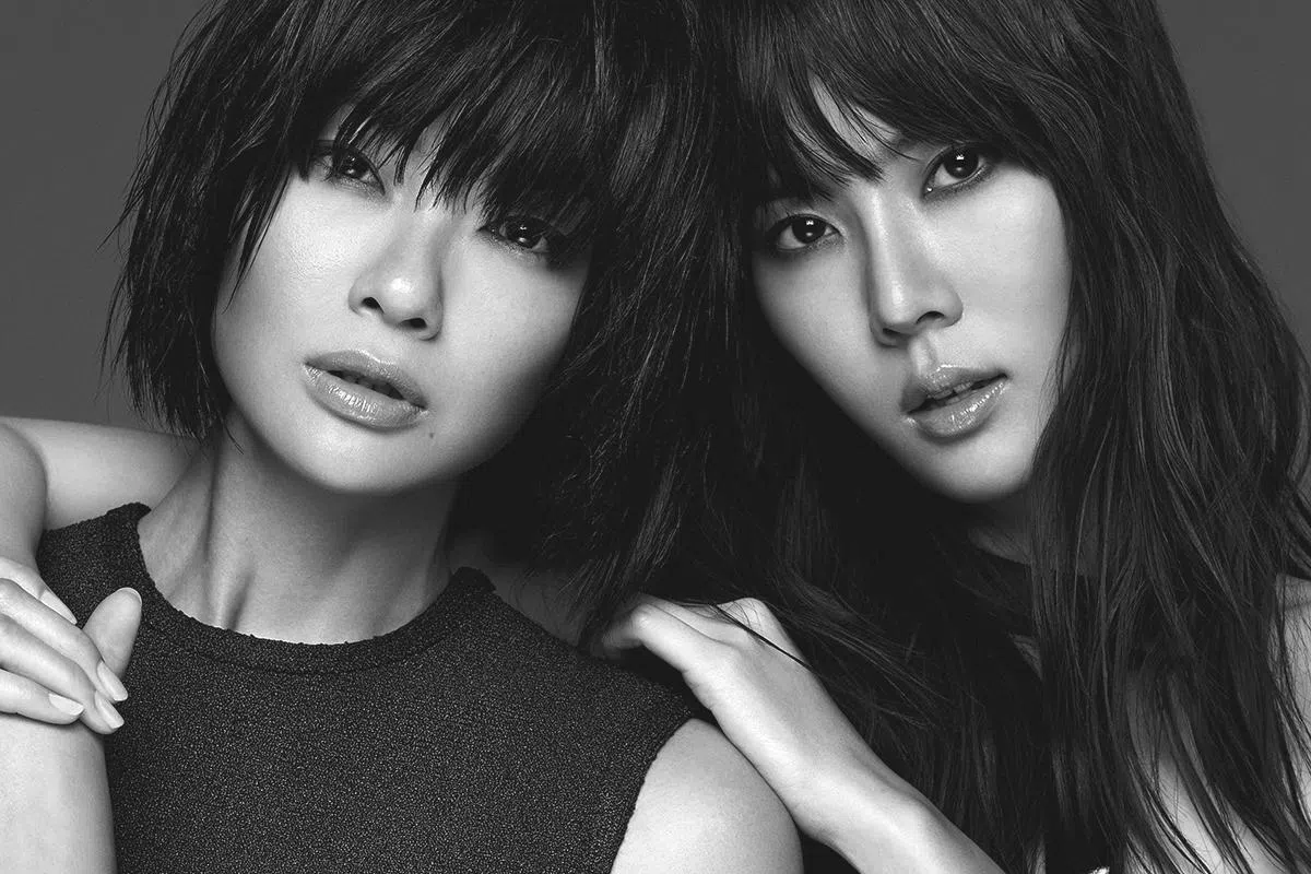 有一点我们蛮相像的，我们都不喜欢朝九 晚五的工作。