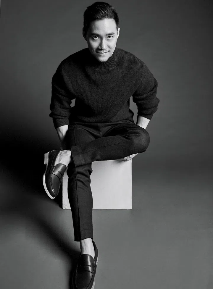 Q: 如果能当一个星期的女人，你会做什么？A: 用两天在洗手间里看她们到底为何花这么长时间！健身房洗手间也是，她们总是很久才出来。当然也可以借机欣赏一下（笑）。然后，再花4天体验女生来月经的感觉，好像很辛苦。最后那天，我就休息吧！