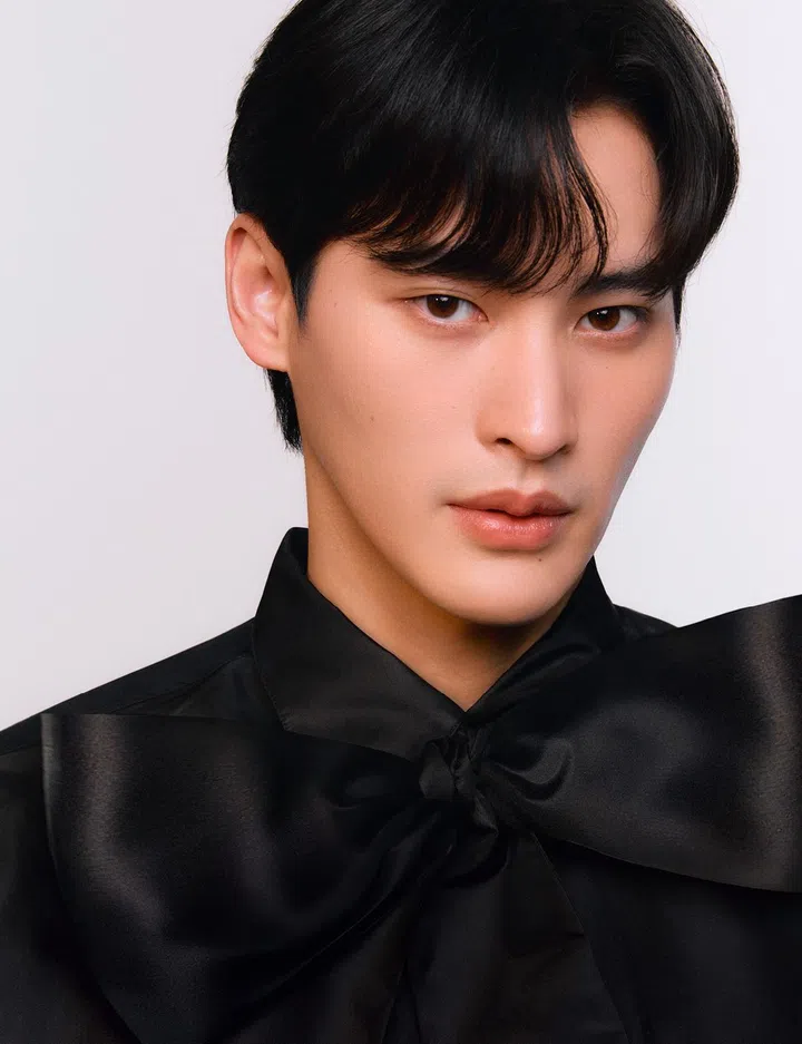 Dolce & Gabbana shirt (POA)