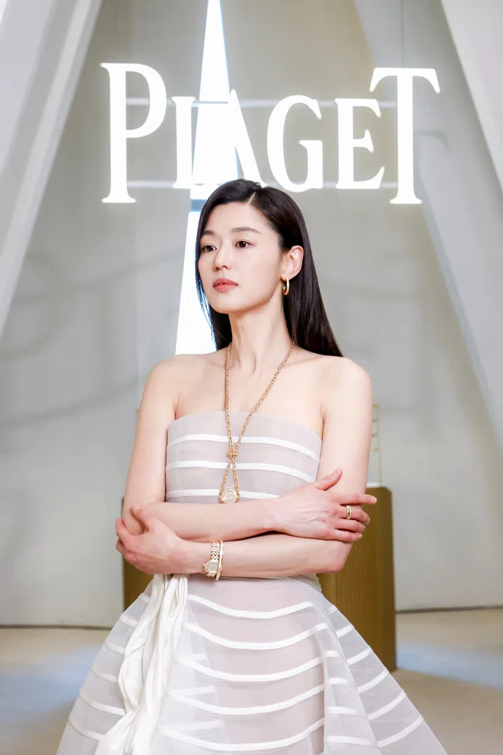 全智贤的高级高冷风格