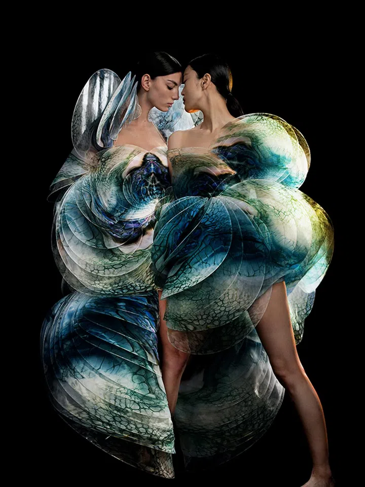 Iris van Herpen Sculpting the Senses