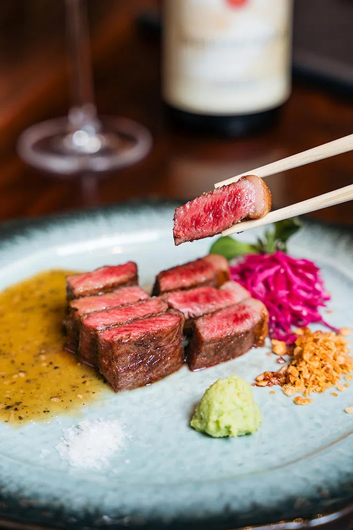 Kou Teppan and Haku Sushi OMAKASE 炭烧菜单