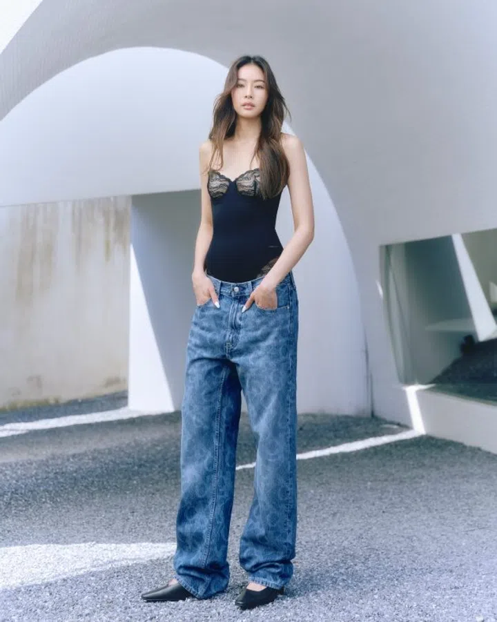 Pat Chayanit（图：Calvin Klein）