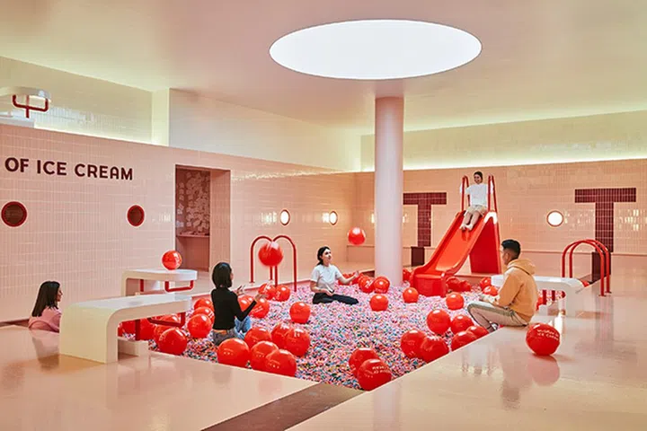 Sprinkle Pool at Museum of Ice Cream New York