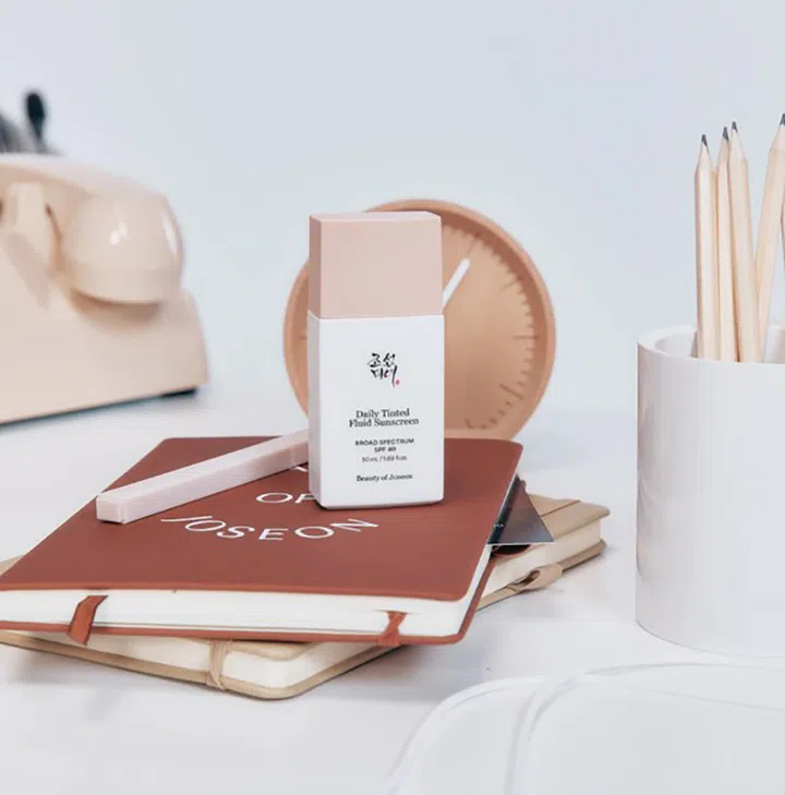 BEAUTY OF JOSEON DAILY Tinted Fluid Sunscreen SPF50+ PA+++ 润色防晒 