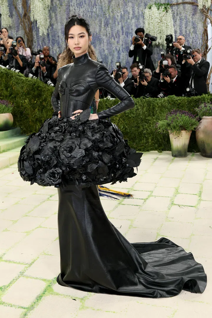 Hoyeon attends the 2026 Met Gala celebrating “Costume Art” at the Metropolitan Museum of Art